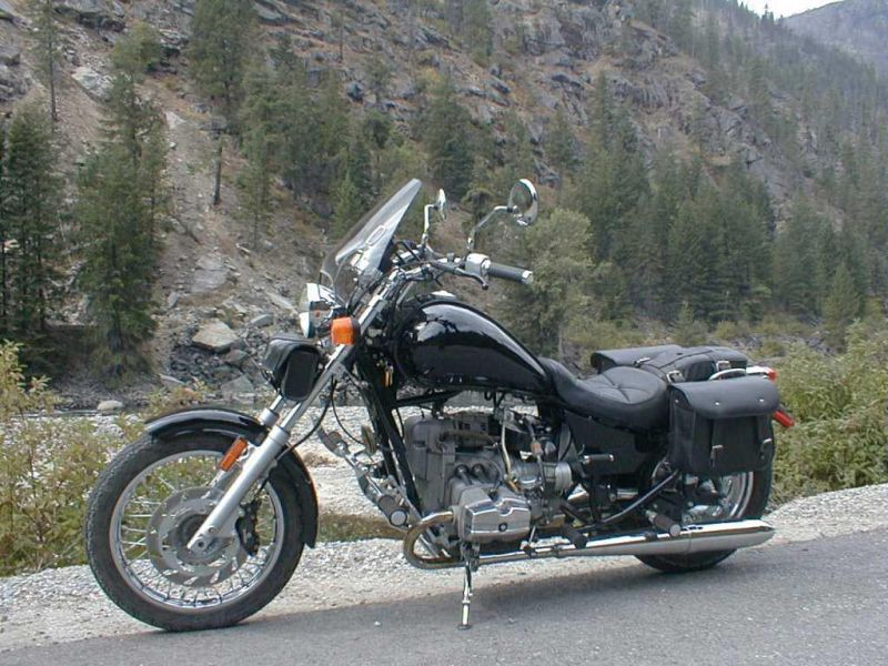 мотоцикл волк в горах